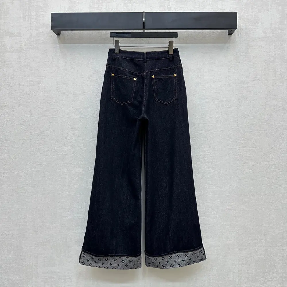 Louis Vuitton Women Cuffed Hem Flared Jeans 1AI152