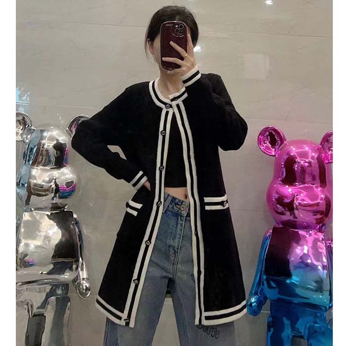 Gucci Women GG Extra Fine Wool Piquet Coat Collarless Long Sleeves Two Front Pockets