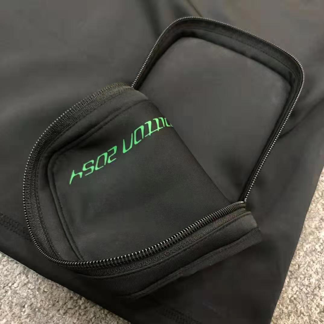 Louis Vuitton Women 2054 Printed Flower Packable T-Shirt Polyamide Slim Fit-Black