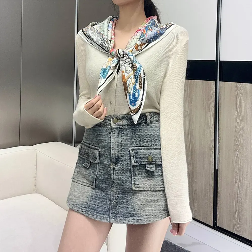 Hermes Women Super Silk Quest Detail Scarf 90 Blue Twill