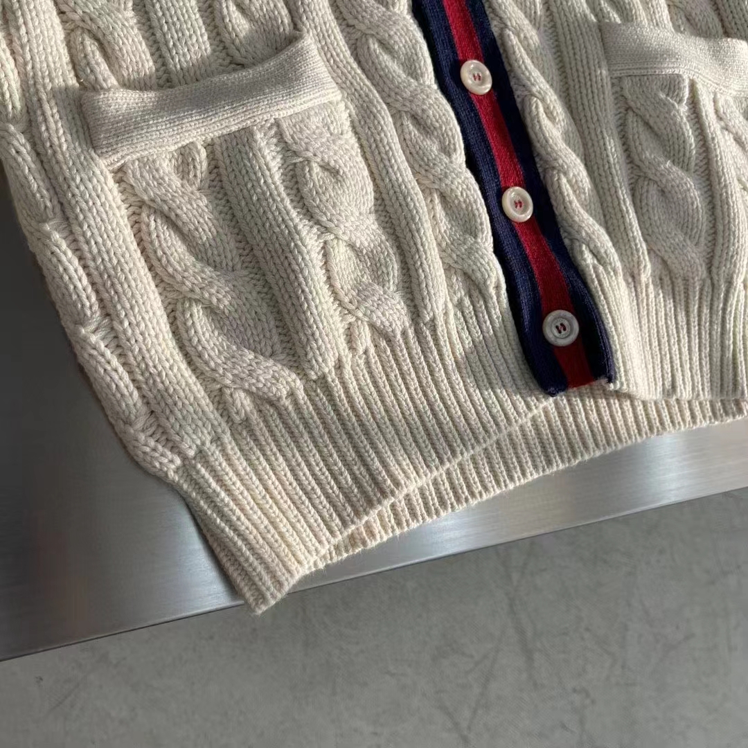 Gucci Women GG Cable Wool Knit Cardigan Web V-Neck Dropped Shoulder Two Front Pockets