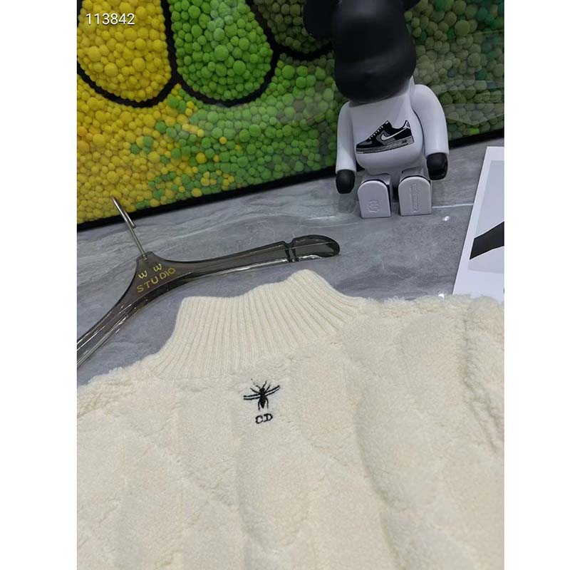 Dior Women CD Macrocannage Zipped Cardigan White Technical Wool Cashmere Knit