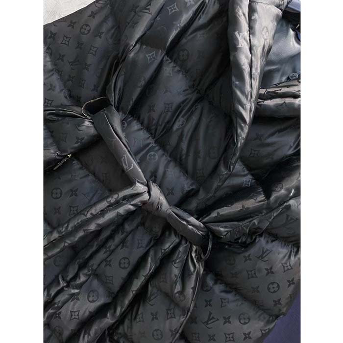 Louis Vuitton LV Women Flight Mode Monogram Jacquard Puffer Wrap Coat Polyamide Black