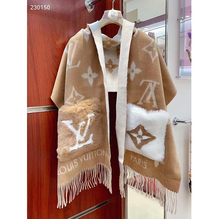 Louis Vuitton Unisex Cold Reykjavik Scarf Cashmere Mink Fur Beige Jacquard LV Initials Monogram Flowers