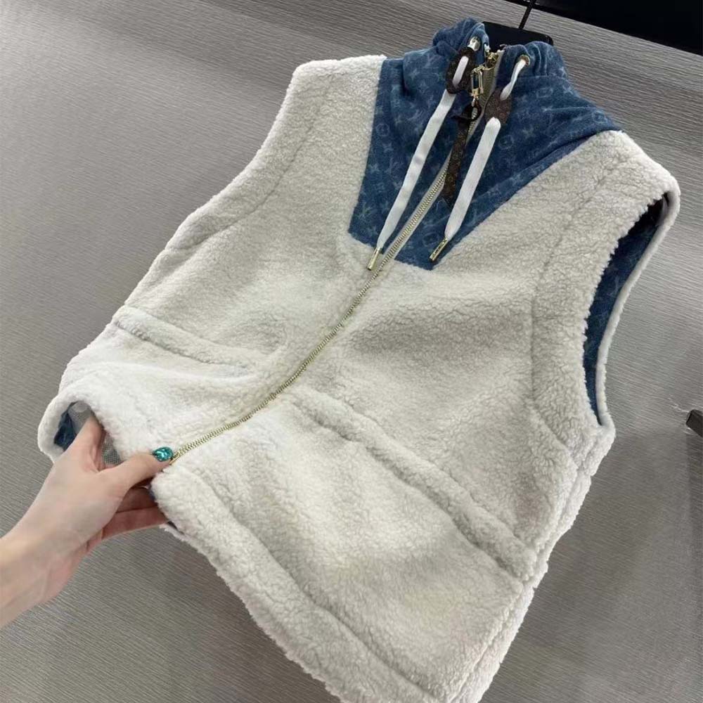 Louis Vuitton Women Monogram Fleece Gilet-White