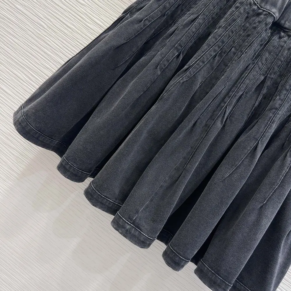 Louis Vuitton Women Pleated Jersey Skirt 1AIRA1