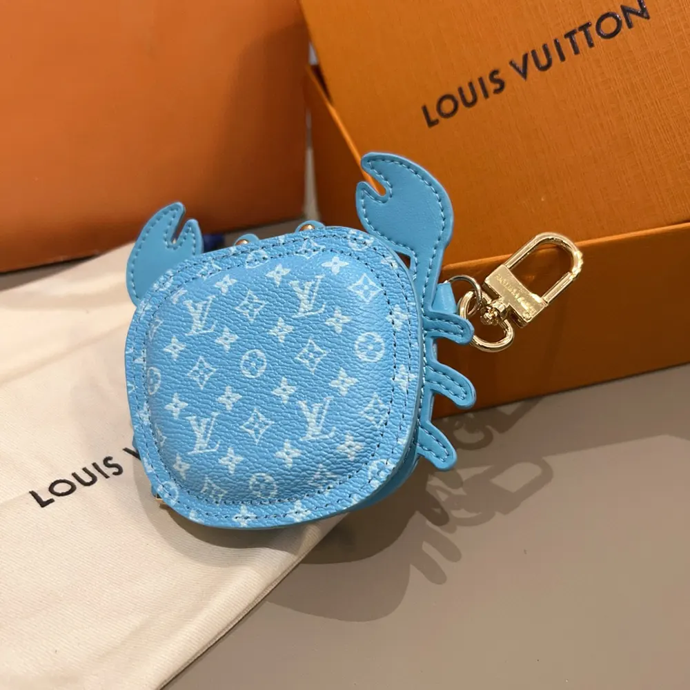 Louis Vuitton LV Women LV Crab Bag Charm-Sky Blue M02525