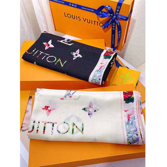 Louis Vuitton Women LV Garden Square 90 White Silk Inkjet Print Garden