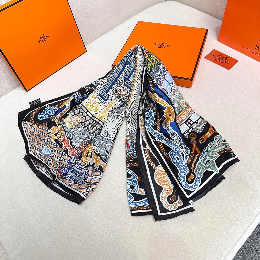 Hermes Women Super Silk Quest Detail Scarf 90 Twill