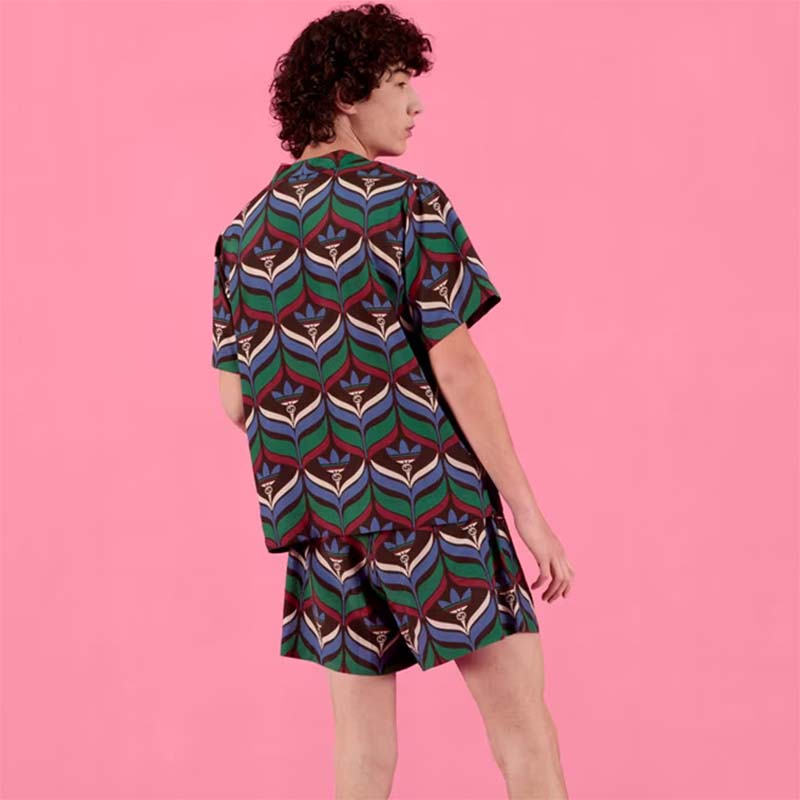 Gucci GG Men Adidas x Gucci Trefoil Print Bowling Shirt Straight Hem Side Vents Viscose