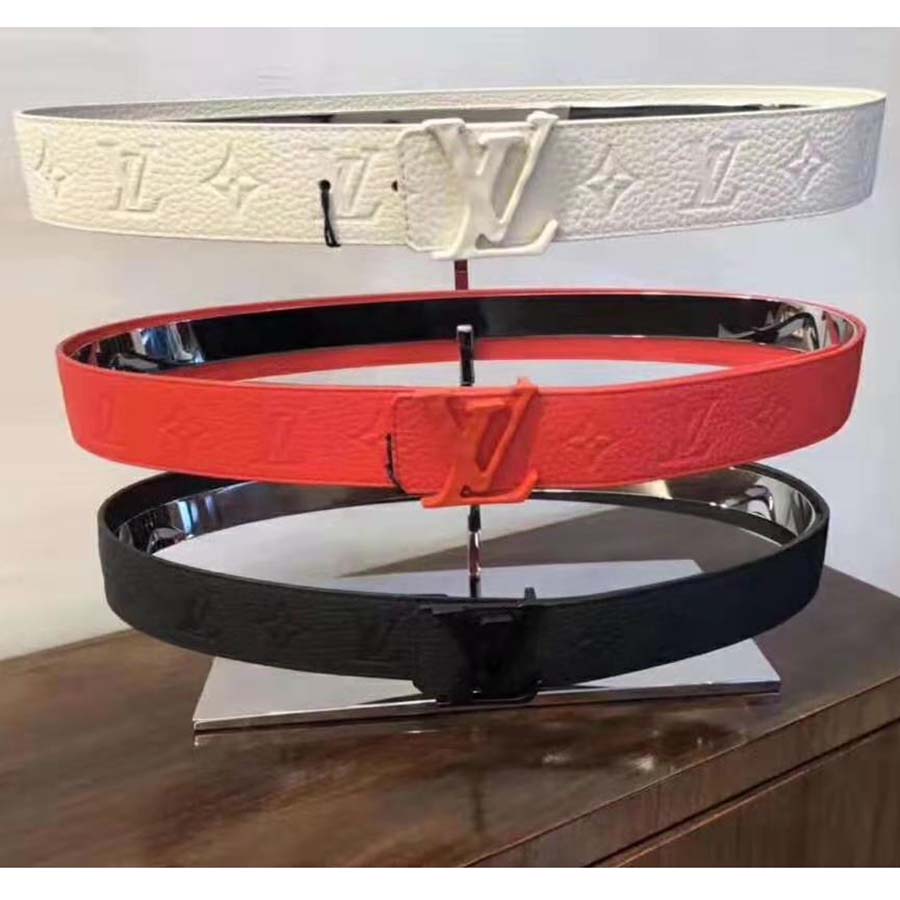 Louis Vuitton LV Unisex Ceinture LV Shape 40mm Belt in Lanière En Cuir Taurillon Embossé