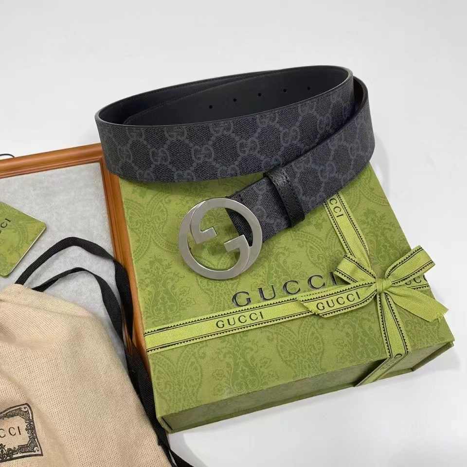 Gucci Unisex GG Blondie Belt Round Interlocking G Buckle Black GG Supreme Canvas