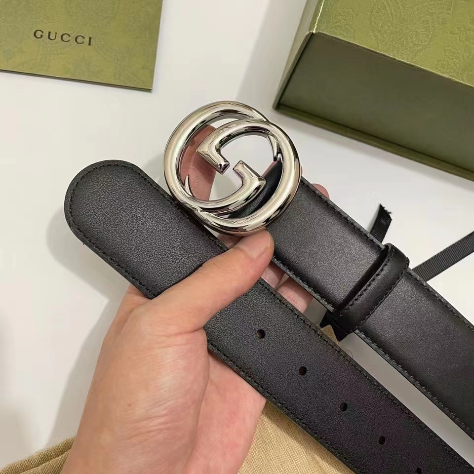 Gucci Unisex GG Blondie Belt Black Leather Round Interlocking G Buckle 4 CM Width