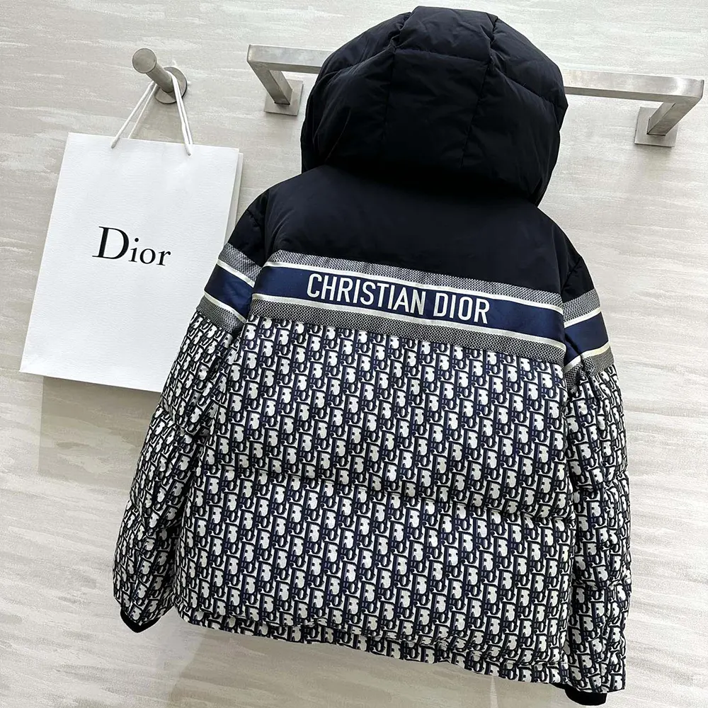 Dior Men Reversible Cropped Puffer Jacket Blue and Ecru Dior Oblique Quilted Technical Taffeta