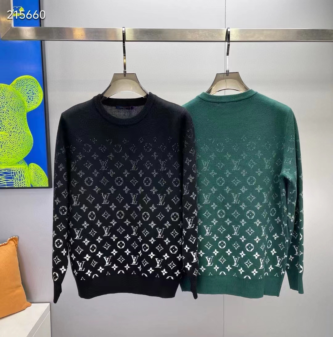 Louis Vuitton Women Monogram Gradient Cotton Crewneck Regular Fit Allover Monogram Gradient Motif