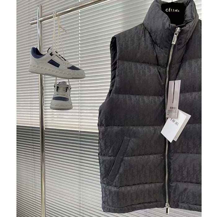Dior Men CD Dior Oblique Down Vest Gray Technical Jacquard