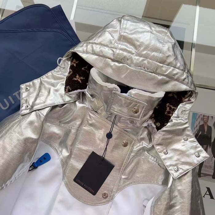 Louis Vuitton Women LV Electric Accent Ski Jacket Optical White Regular Fit