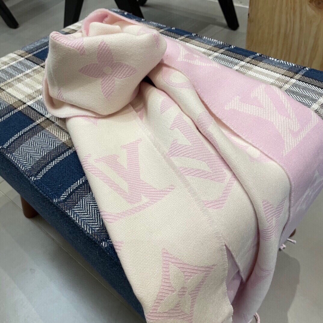 Louis Vuitton LV Women Essential Scarf Pink Wool Jacquard Weave Monogram Pattern