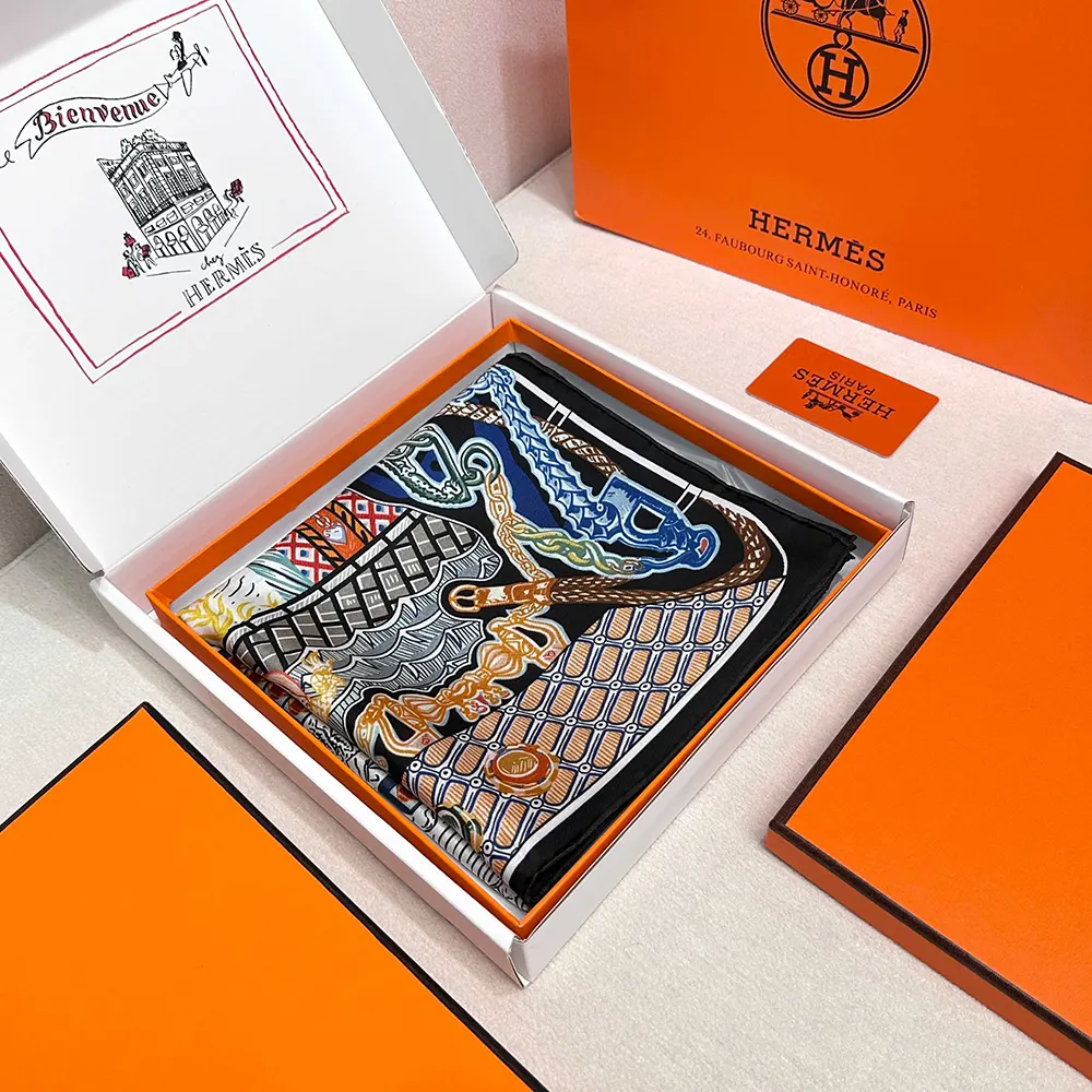 Hermes Women Super Silk Quest Detail Scarf 90 Twill