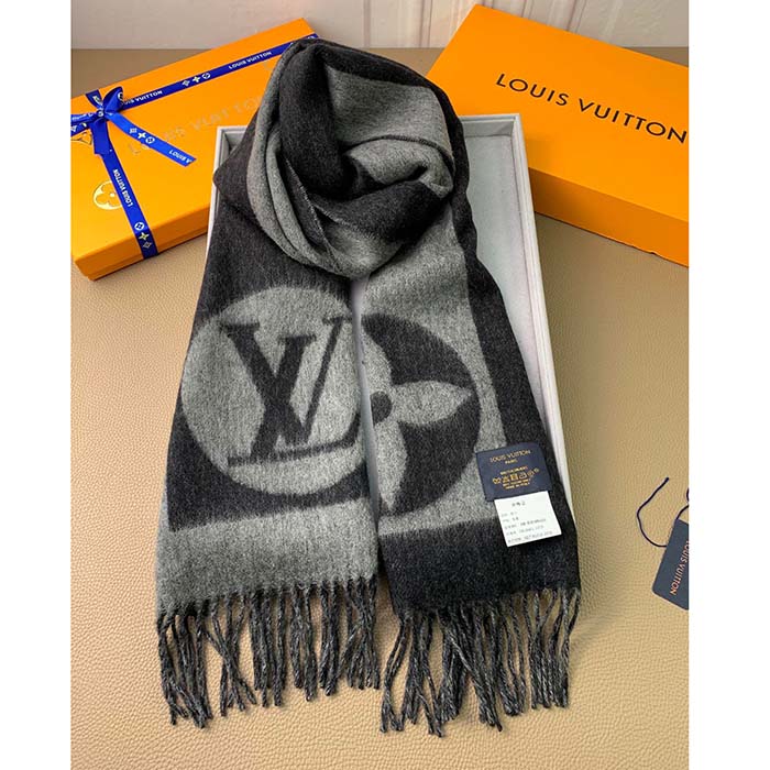 Louis Vuitton Unisex LV Cardiff Scarf Two-Tone Monogram Flower