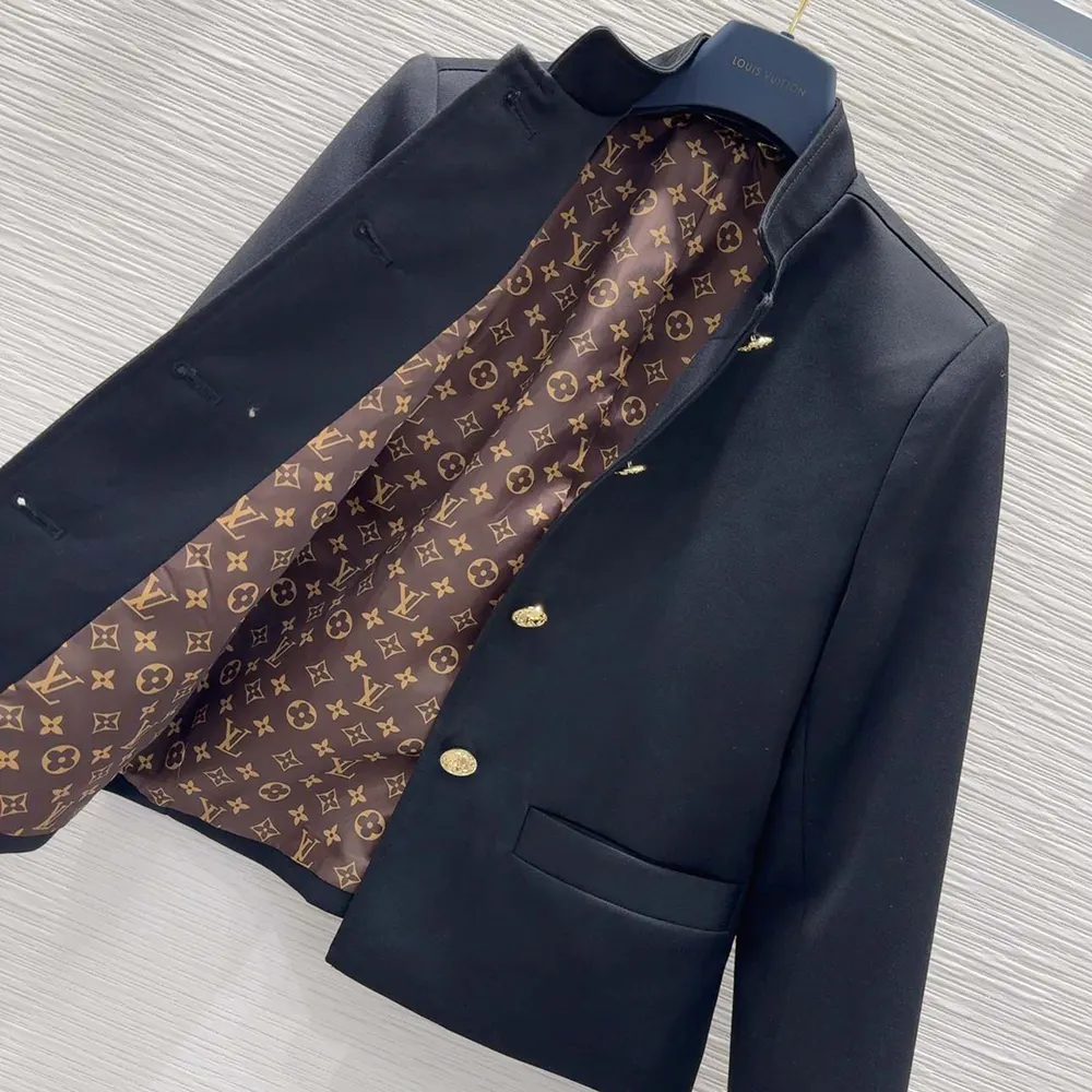 Louis Vuitton Women LV Button Officer Jacket 1AHUQY