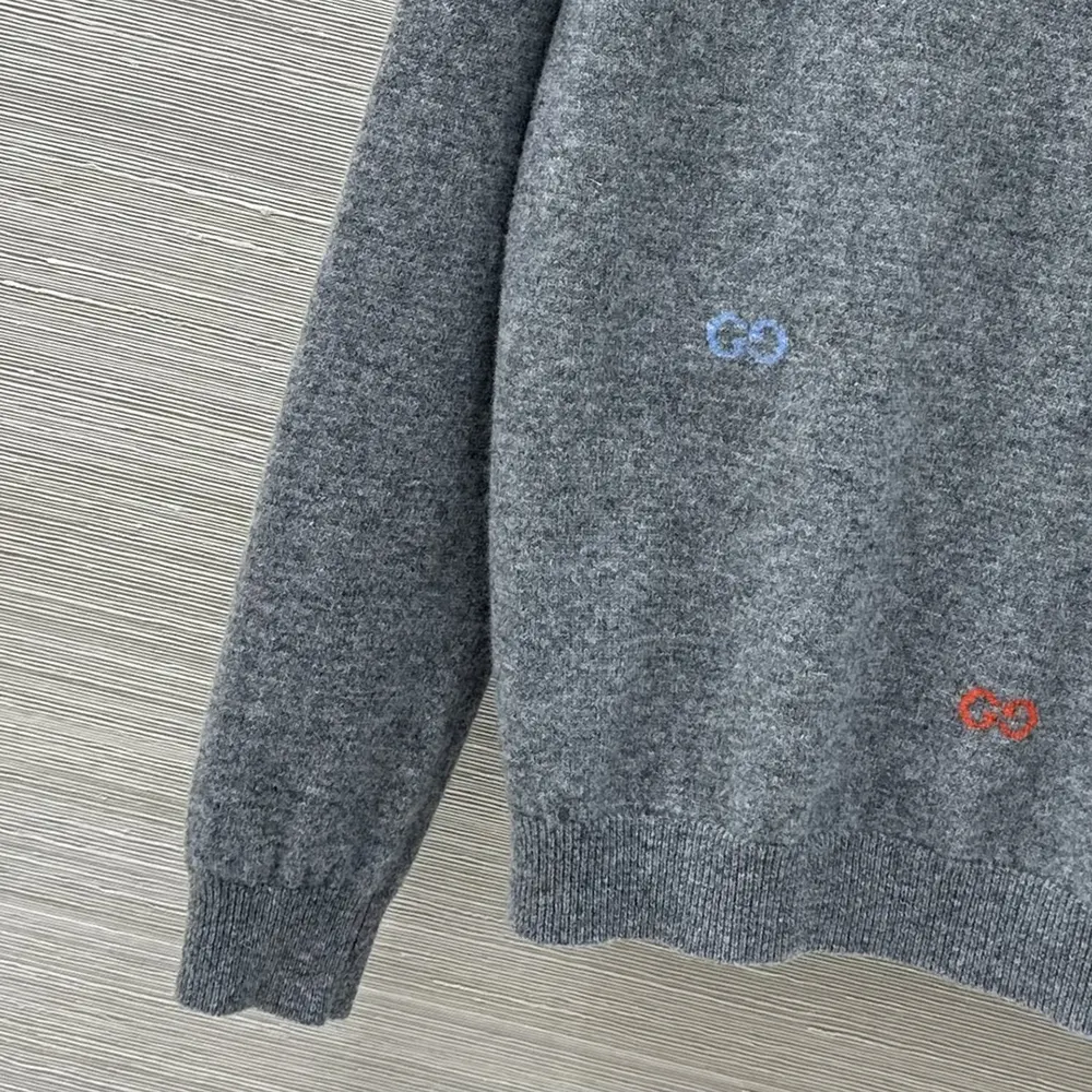 Gucci Women Fine Cashmere Sweater with Intarsia Grey 833668XKEYH