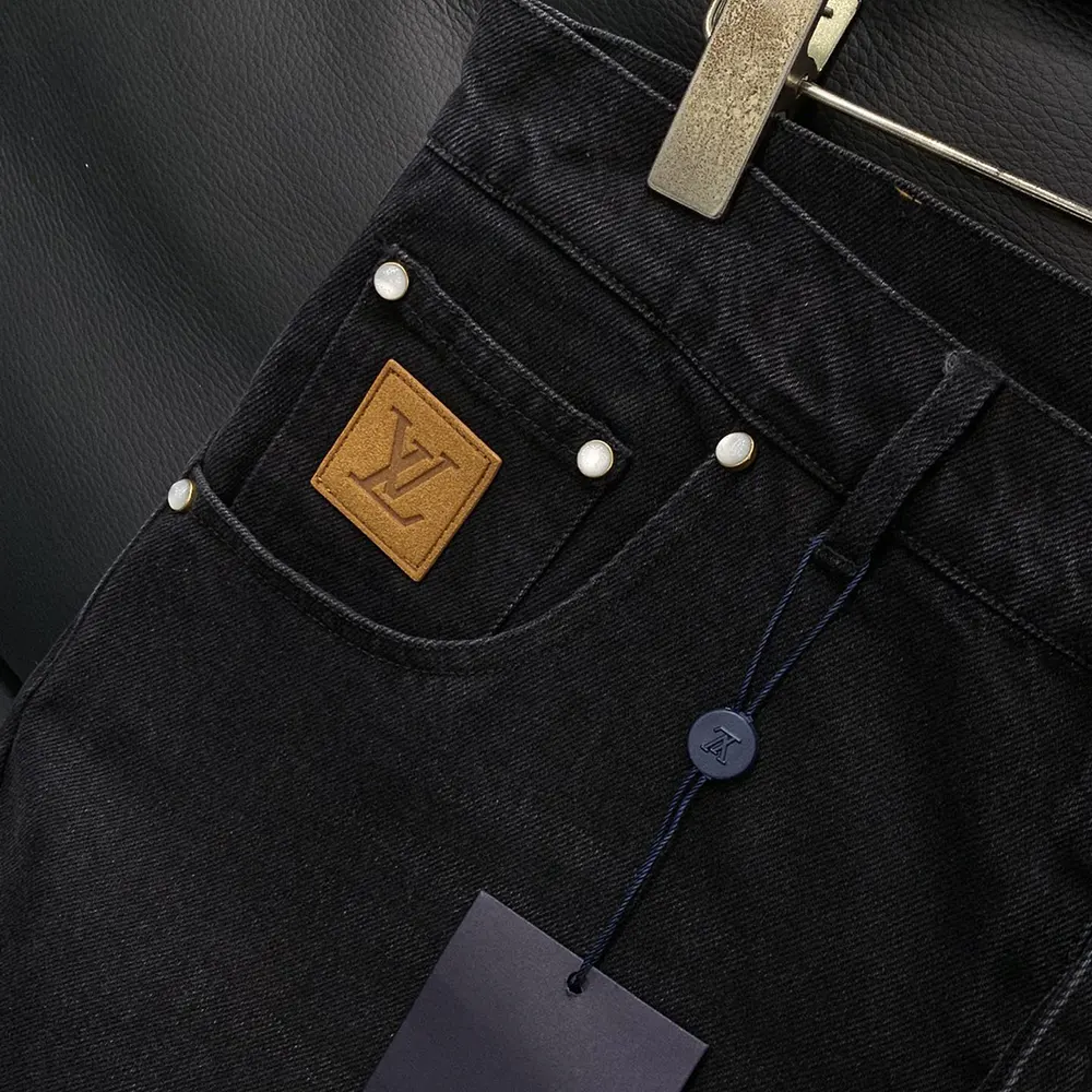 Louis Vuitton LV Women LV Skate Denim Pants 1AILL0