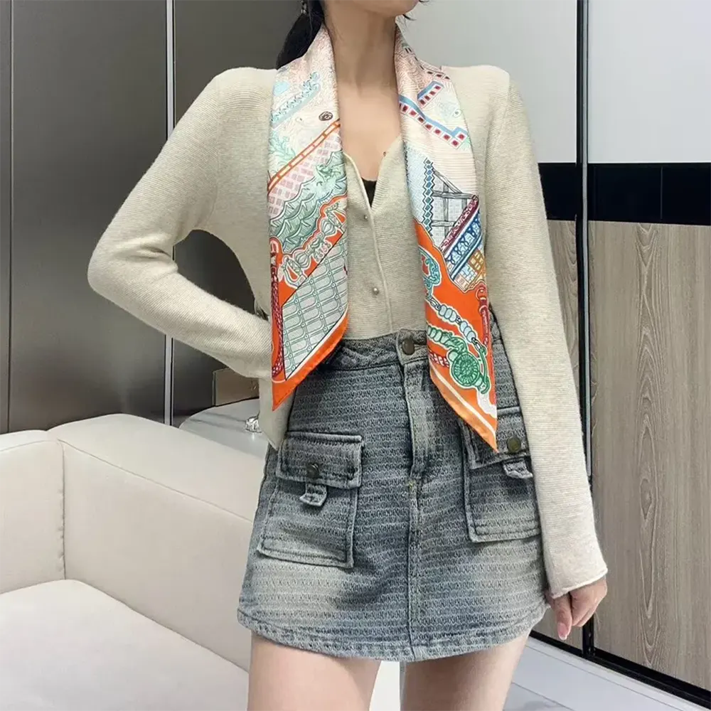 Hermes Women Super Silk Quest Detail Scarf 90 Orange Twill