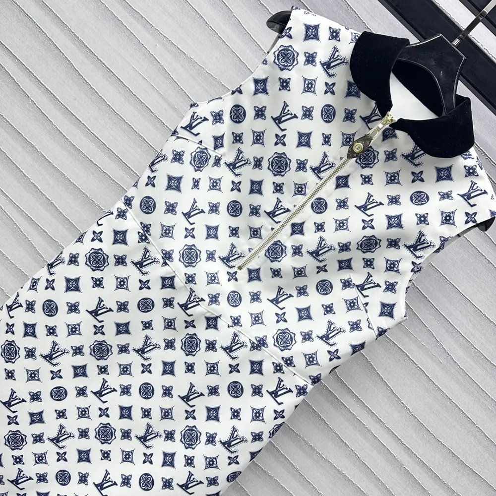 Louis Vuitton Women Monogram Fitted Dress 1AGPUJ