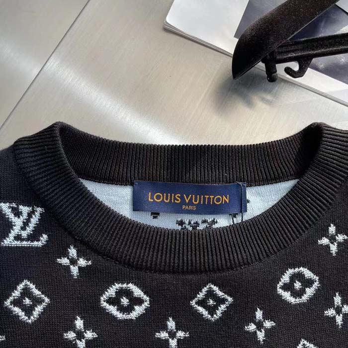 Louis Vuitton Women LV Lvse Monogram Degrade Crewneck Cotton Black White Slightly Loose Fit