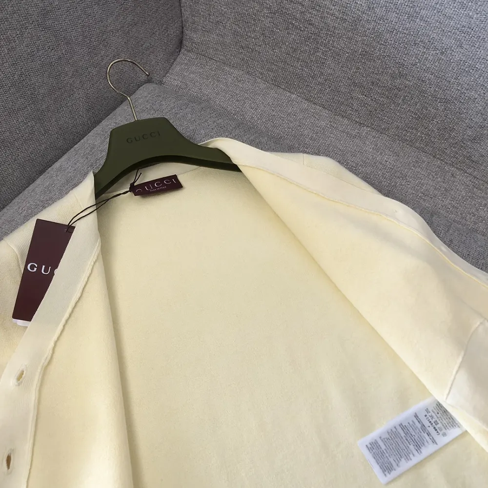 Gucci Women Fine Cotton GG Jacquard Cardigan-Yellow 818735XKEOH