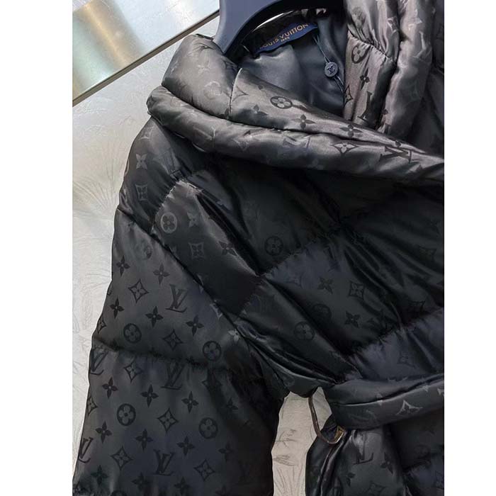 Louis Vuitton LV Women Flight Mode Monogram Jacquard Puffer Wrap Coat Polyamide Black