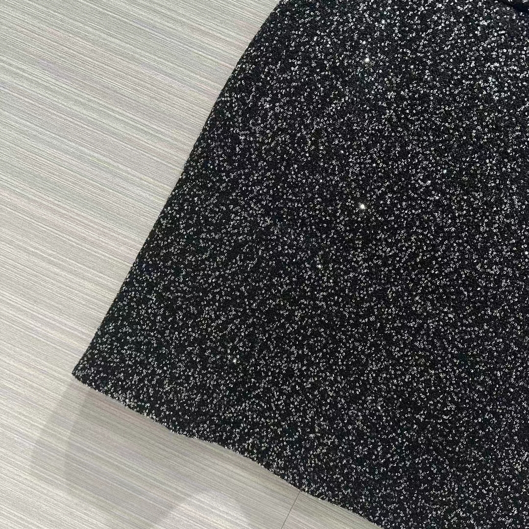 Gucci Women GG Viscose Knit Skirt Blend Sequin Embroidery Black Silver A-Line Zip Closure