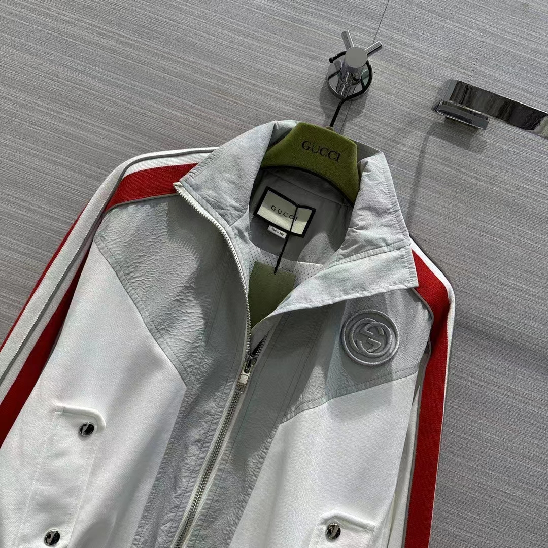 Gucci Women GG Technical Jersey Zip Sweatshirt Interlocking G Embroidered Patch High Neck Dropped Shoulder