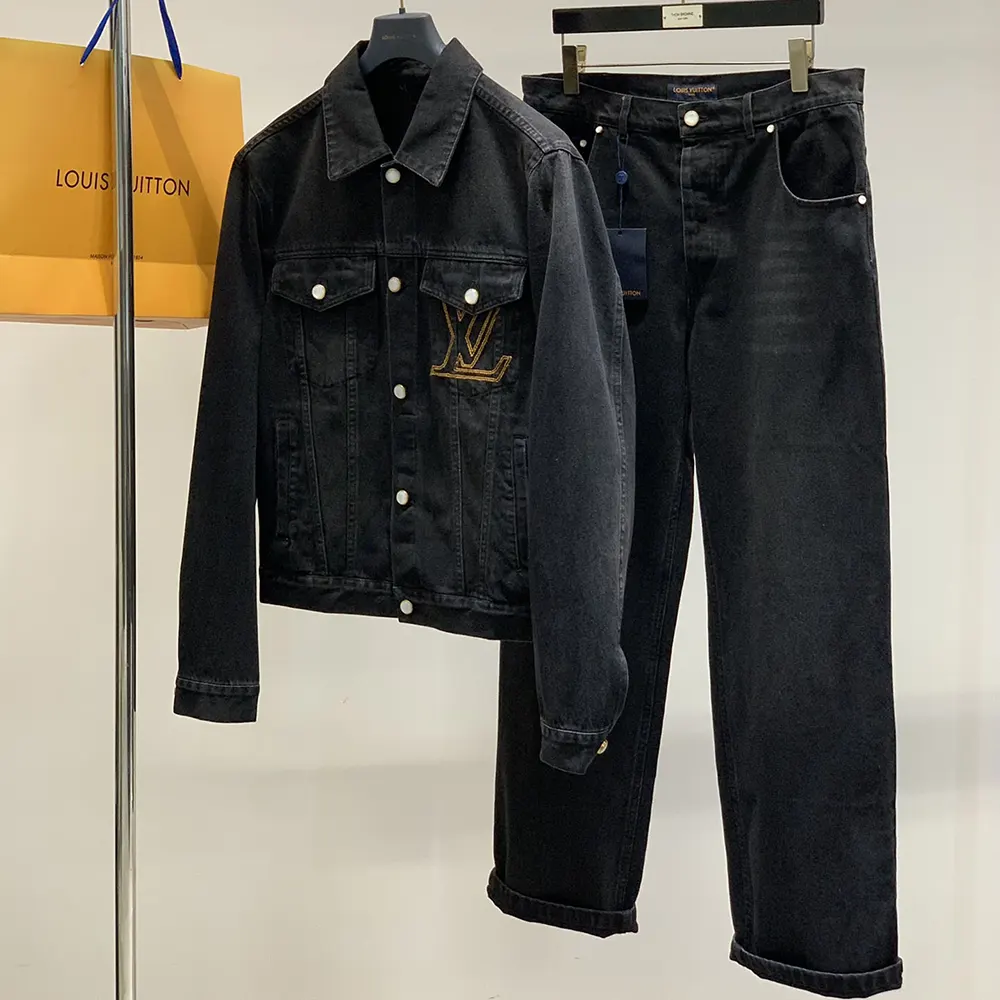 Louis Vuitton Women LV Denim Trucker Jacket 1AILKE
