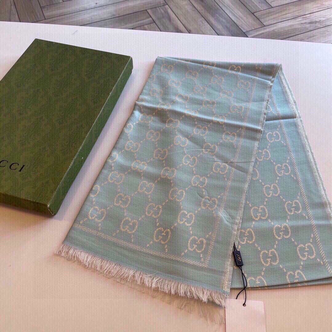 Gucci Unisex GG Wool Scarf Beige Mini GG Wool Turquoise Tassel Detail