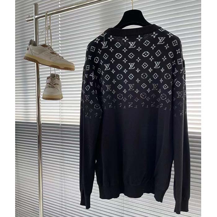 Louis Vuitton Women LV Lvse Monogram Degrade Crewneck Cotton Black White Slightly Loose Fit