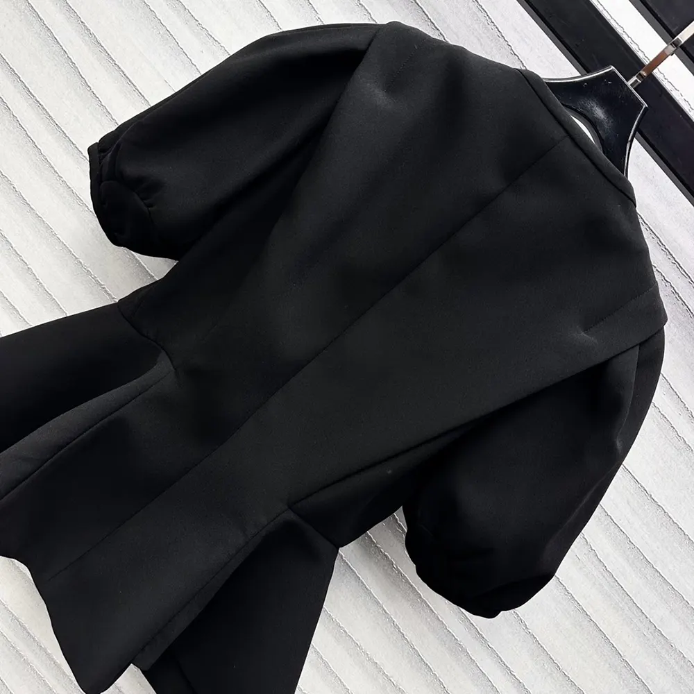 Louis Vuitton Women Puff-Sleeve Peplum Jacket 1AIBB6