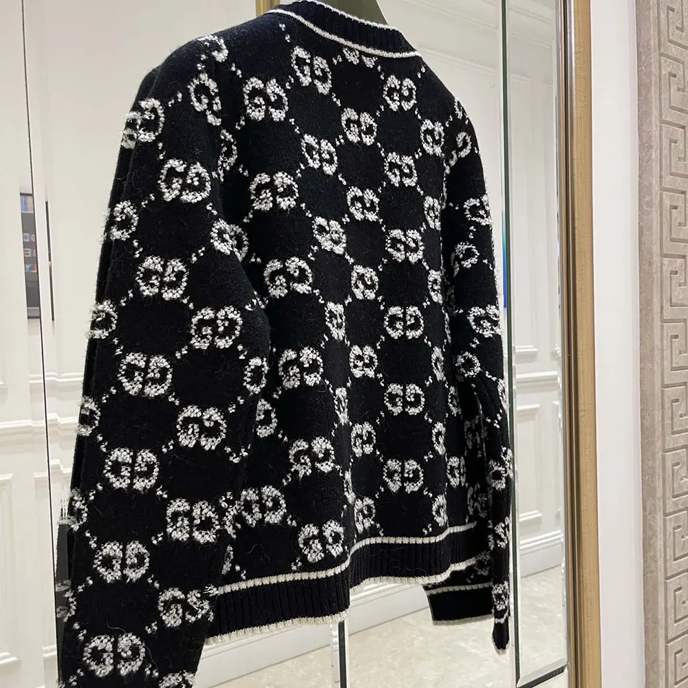 Gucci Women GG Wool Boucle Jacquard Cardigan 713300XKCNA1289