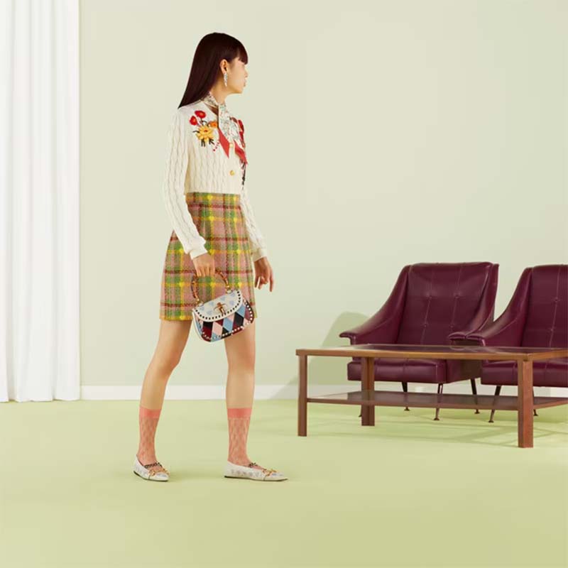 Gucci Women GG Lovelight Cotton Cardigan Embroidery White Floral Embroidery Crewneck