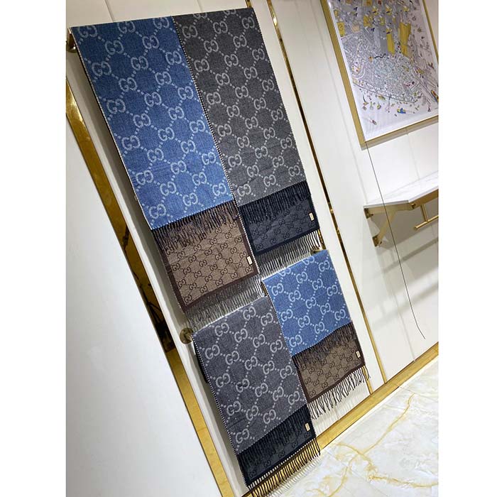 Gucci Unisex GG Jcquard Pattern Knit Scarf Tassels Grey Wool Light Grey GG