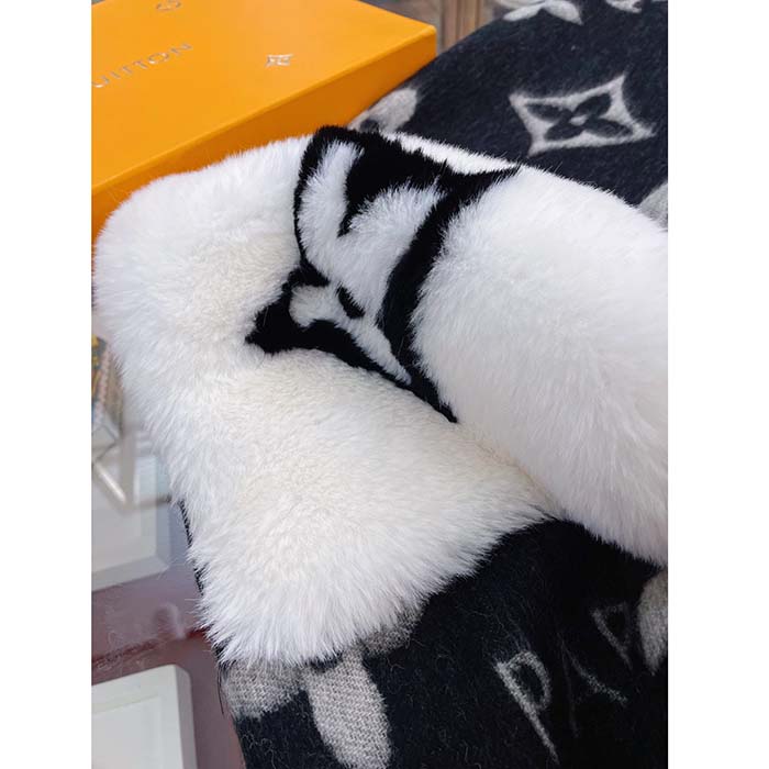 Louis Vuitton LV Unisex Cold Reykjavik Scarf Black Monogram Flowers Cashmere Pockets Mink Fur