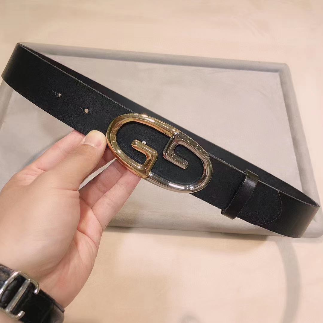Gucci Unisex Belt Two-Toned Metal GG Buckle Black Leather 3.3 CM Width