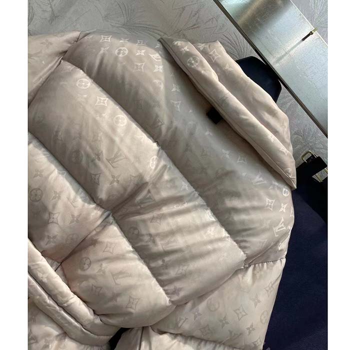 Louis Vuitton LV Women Flight Mode Monogram Jacquard Puffer Wrap Coat Polyamide Light Beige