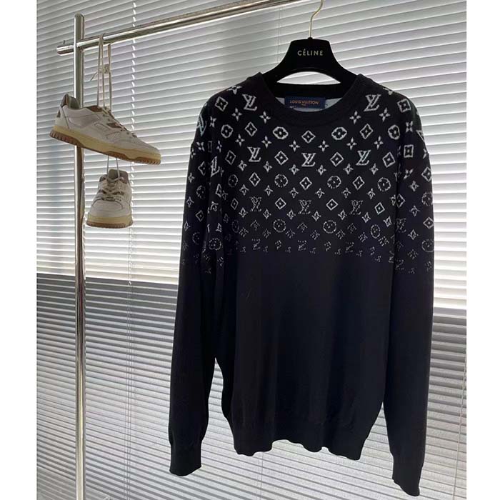 Louis Vuitton Women LV Lvse Monogram Degrade Crewneck Cotton Black White Slightly Loose Fit