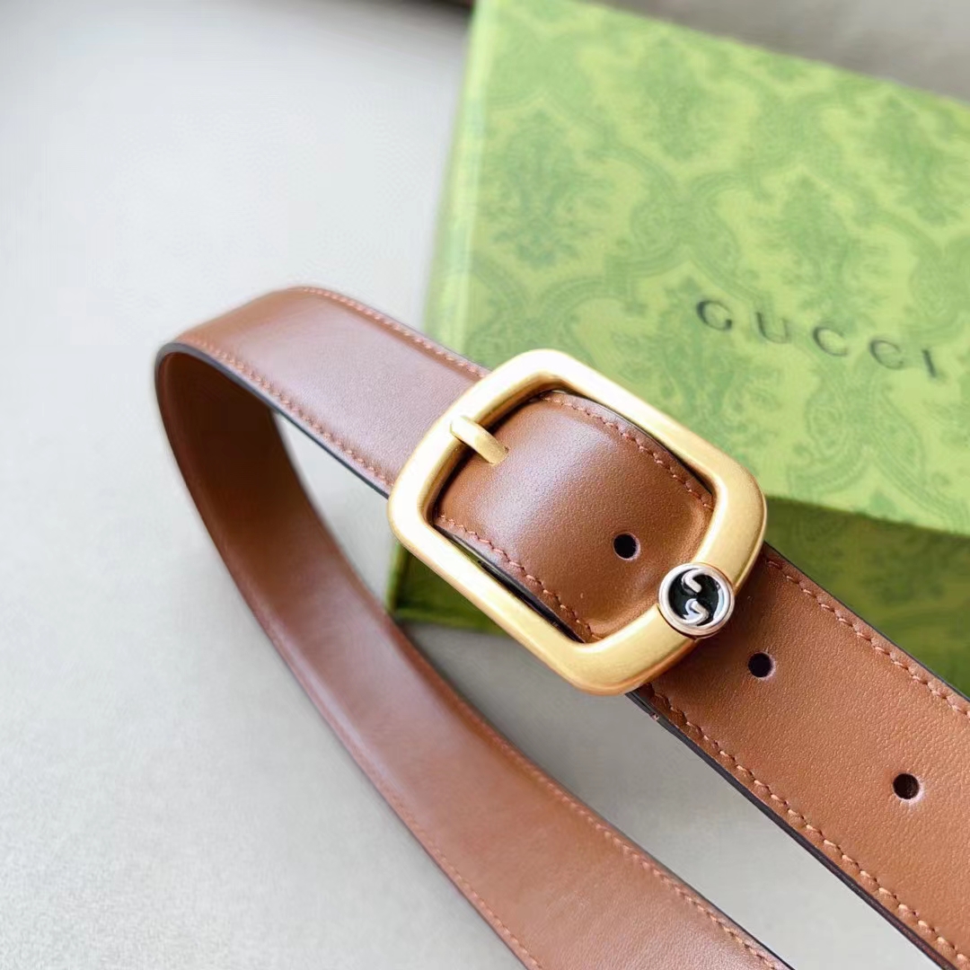 Gucci Unisex GG Belt Rectangular Buckle Cuir Leather Antique Brass Hardware 3 CM Width