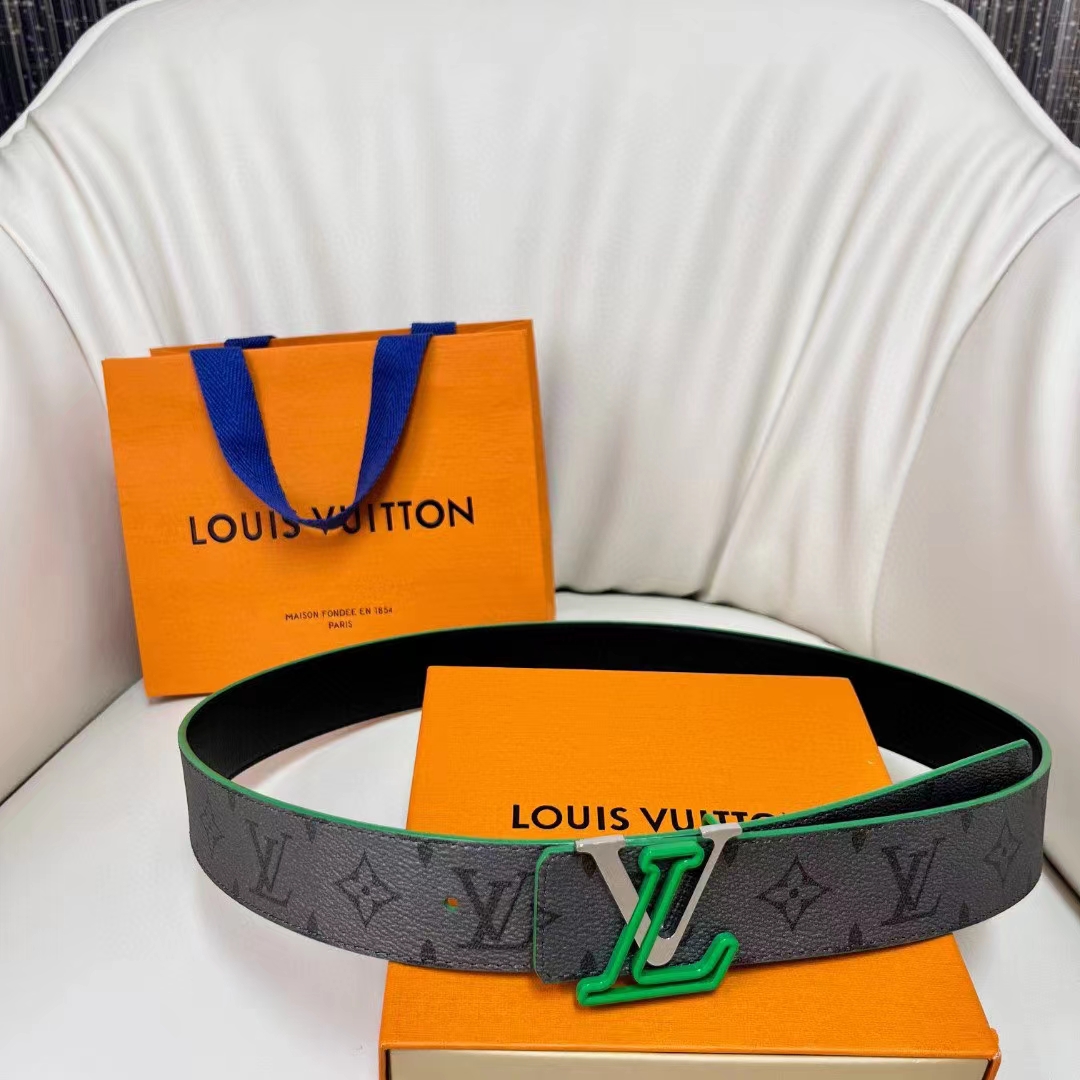 Louis Vuitton Unisex LV Line 40 MM Reversible Belt Green Monogram Eclipse Reverse Coated Canvas