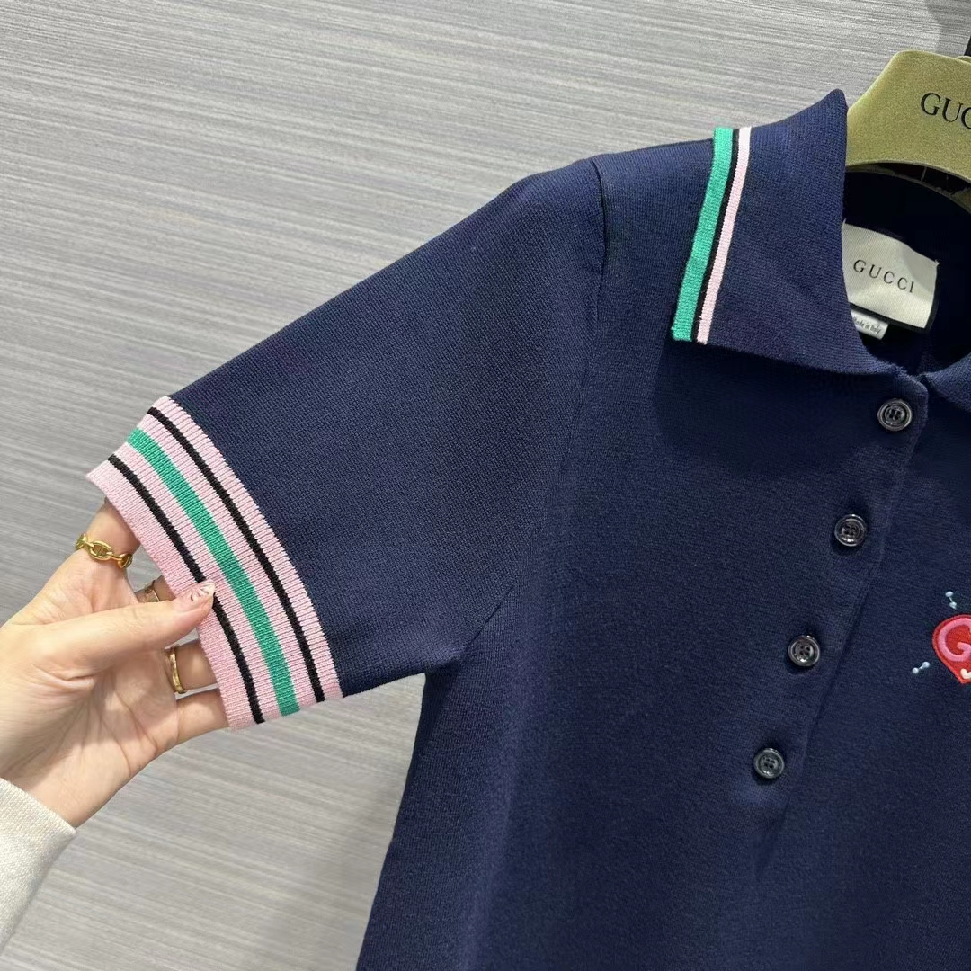 Gucci Women Fine Knit Dress Embroidery GG Heart Point Collar