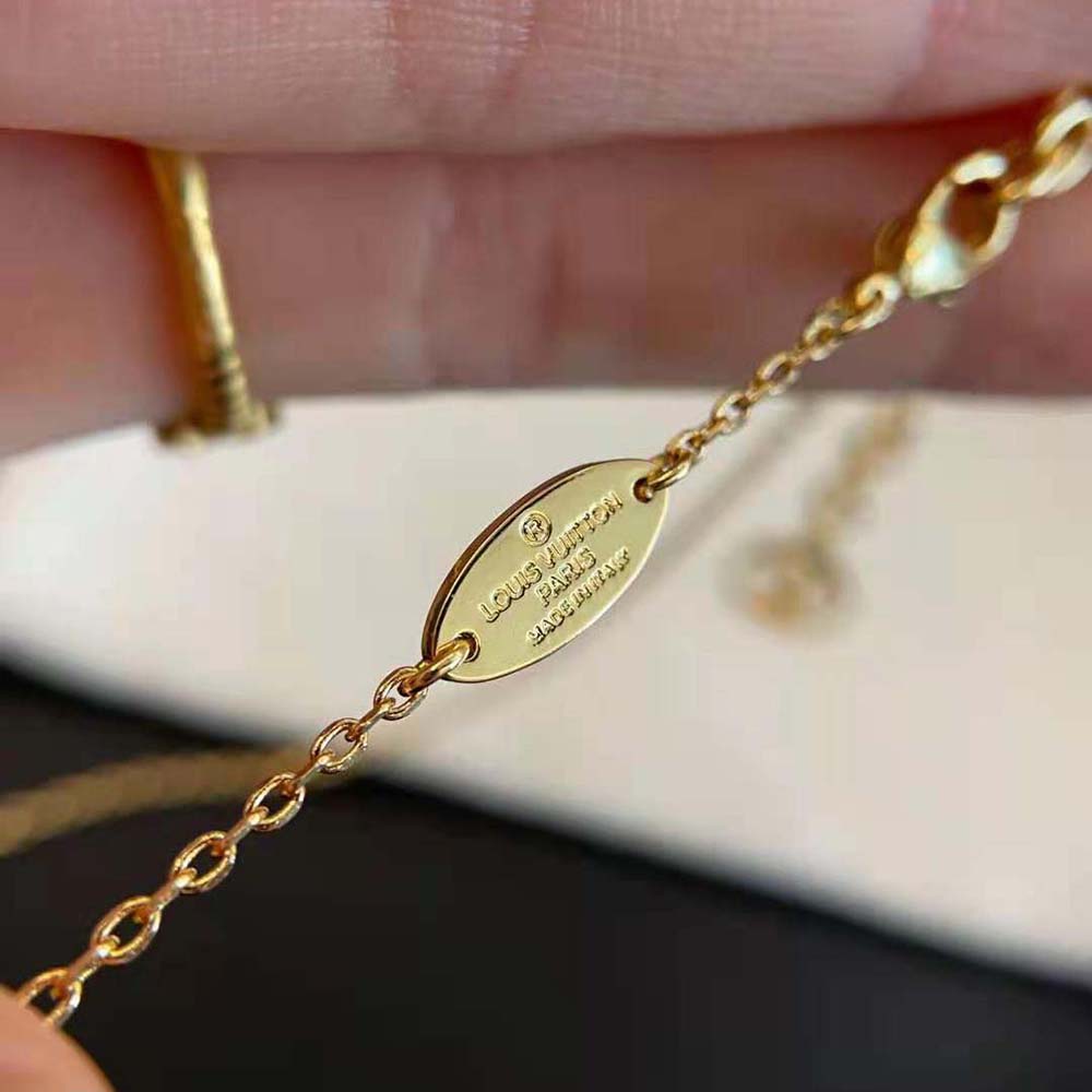 Louis Vuitton Women Fall in Love Necklace