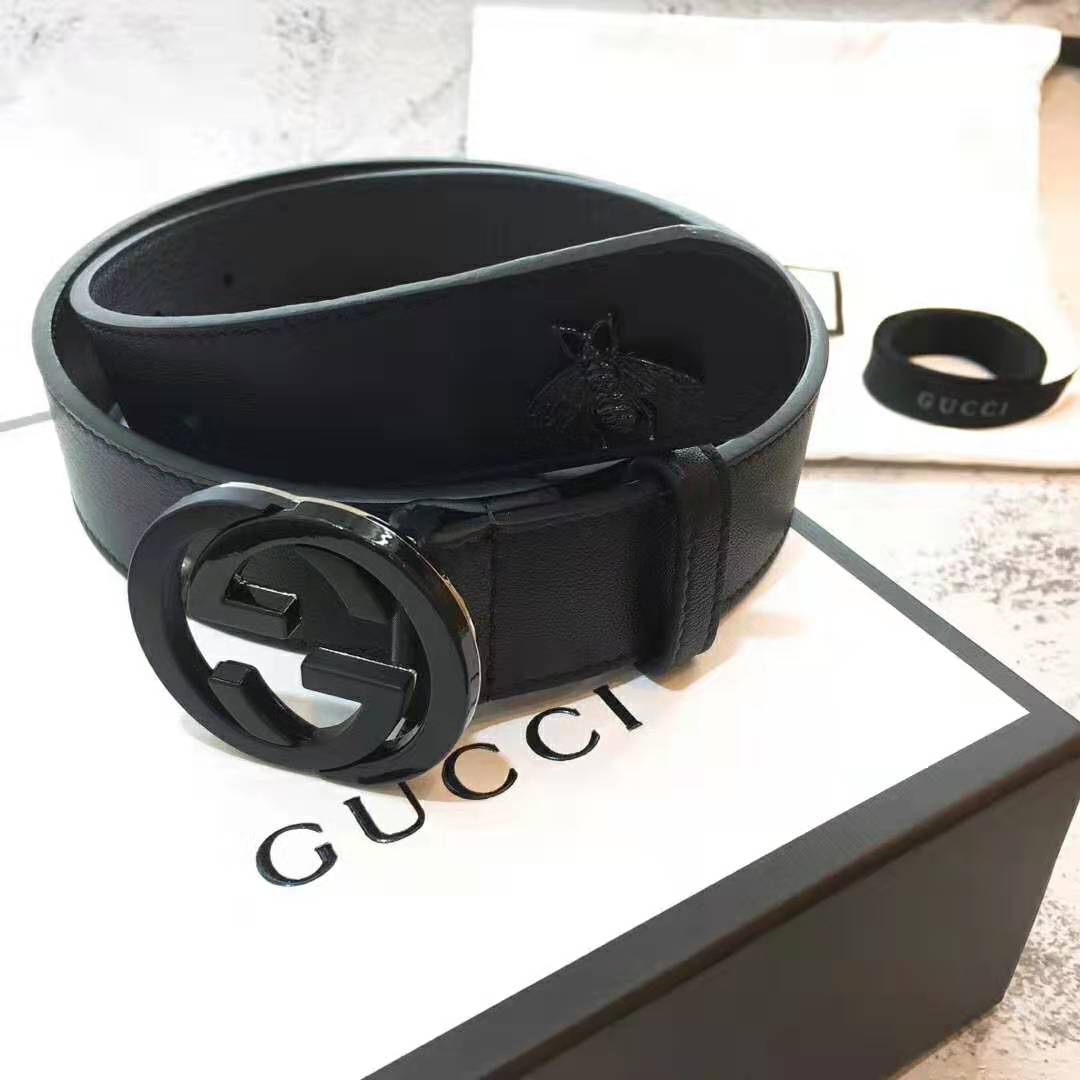 Gucci Unisex Leather Belt with Interlocking G in Black Leather